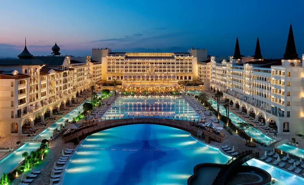Mardan Palace
